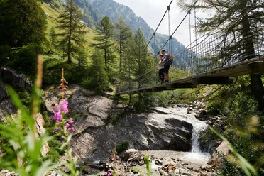 Hängebrücke Bodmer-Brücke Hängebrücke Bodmer-Brücke