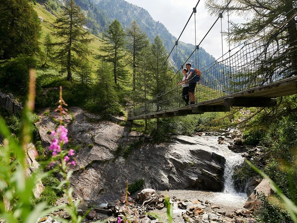 Hängebrücke Bodmer-Brücke Hängebrücke Bodmer-Brücke
