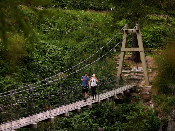 Hängebrücke Bodmer-Brücke Hängebrücke Bodmer-Brücke