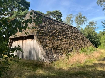 Stempelhäuschen Behringer Heide-Stall-ccbysa-foto©bispingen-touristik.jpg