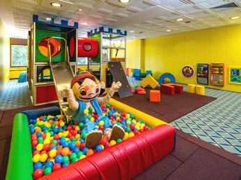 AHORN HARZ HOTEL BRAUNLAGE - Yoki - AHORN Kinderwelt AHORN HARZ HOTEL BRAUNLAGE - Yoki - AHORN Kinderwelt