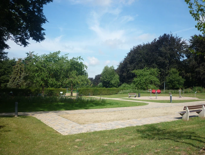 Bouleanlage Barntrup CC BY-SA - LTM.jpg