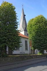 Kirche Alverdissen CC BY-SA - Stadt Barntrup.jpg