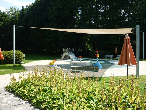 Kinderbecken Dörentrup CC BY-SA - LTM.JPG