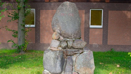 Gedenkstein_1813.jpg