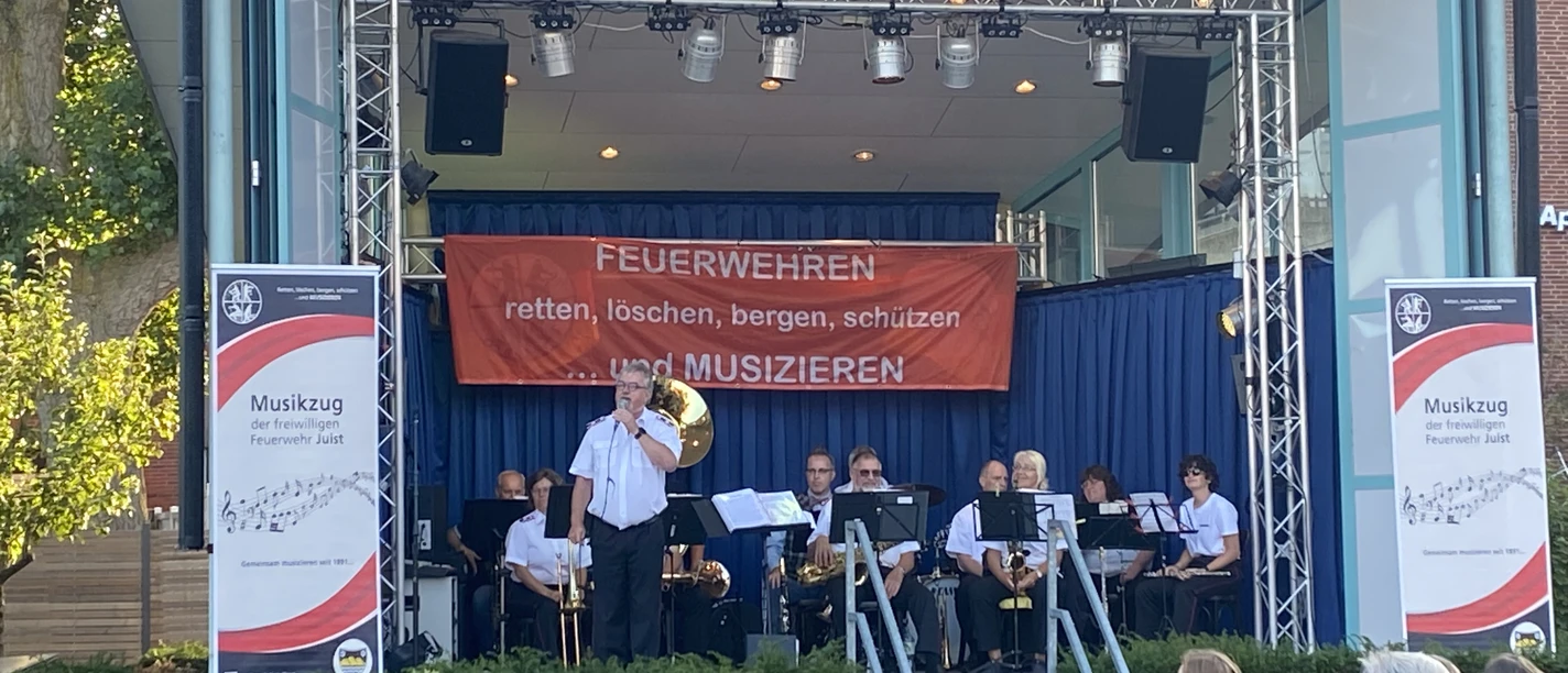 Musikzug-volunteer-fire-brigade-Juist