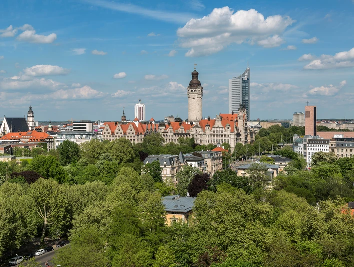 Your meeting & conference in Leipzig: Skyline in Summer Tagung & Konferenz Leipzig Convention: Skyline im SommerMeeting & conference Leipzig convention: Skyline in Summer