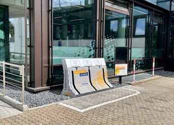 E-Bike Ladestation Rhenag.jpg