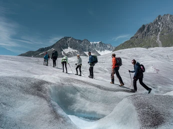 Gletschertour-Aletschgletscher-2022 Gletschertour auf dem Grossen Aletschgletscher
