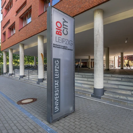 Your meeting & conference in Leipzig: Entrance to Bio City Leipzig