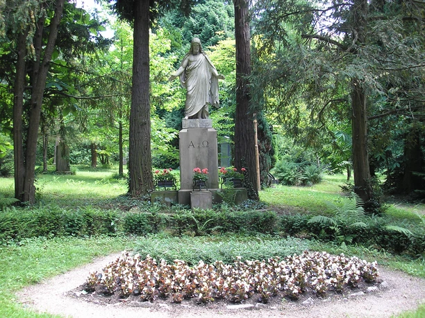 Illenauer Waldfriedhof001