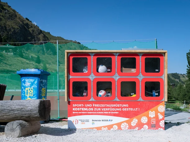Sport- und Freizeitausrüstung Spielplatz Gemeinde Riederalp