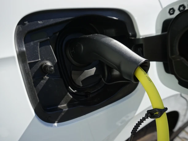 Stockbild-E-Tankstelle