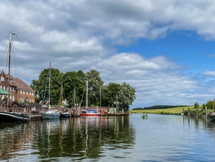 Alter Hafen Hooksiel