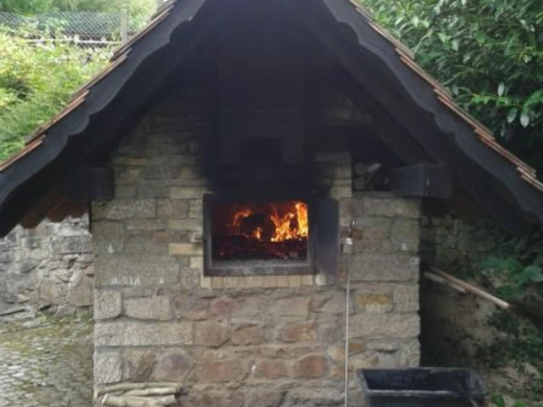 Backofen, Backhäusel in Hilpertsau