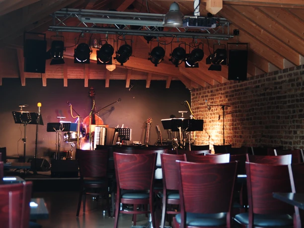 Bühne Drehwerk 17/19