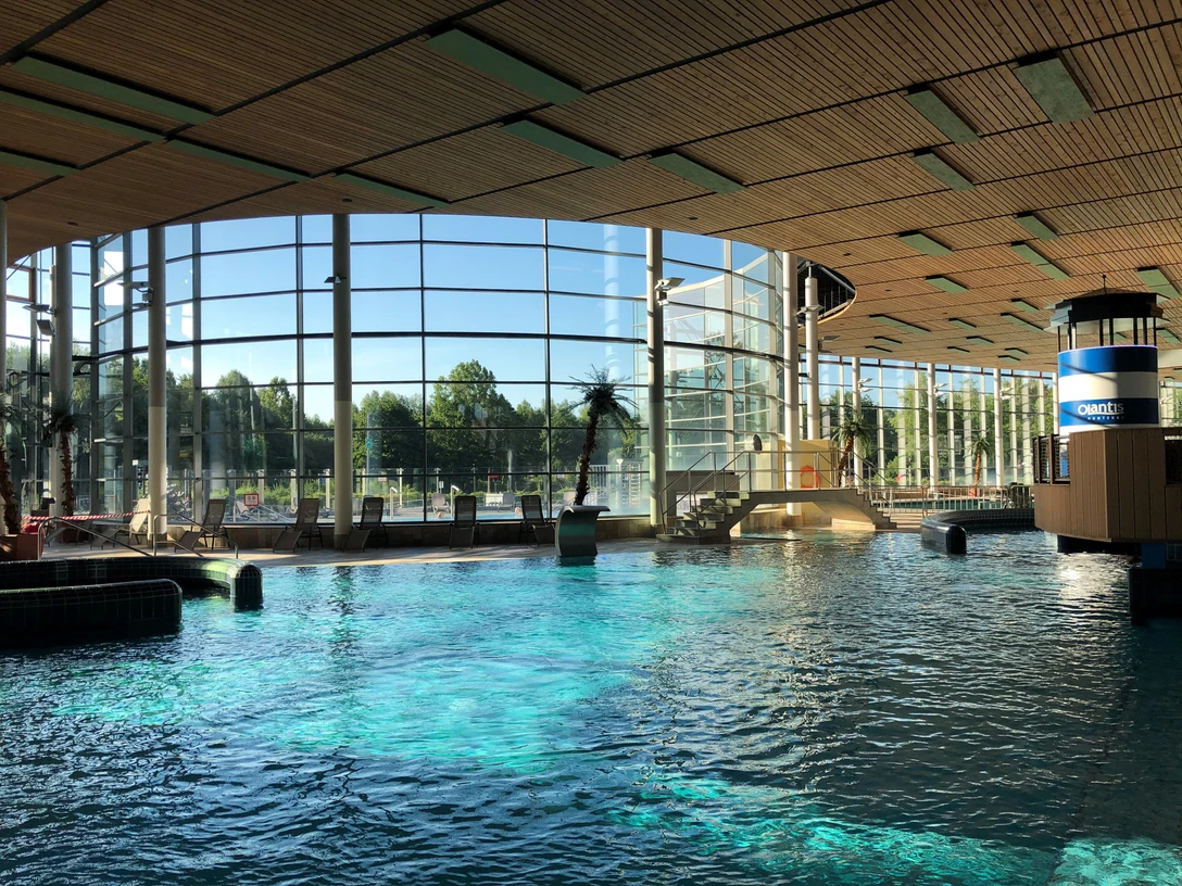 OLantis Oldenburg ErlebnisWelt.jpg ErlebnisWelt im Schwimmbad OLantis in OldenburgErlebnisWelt at the OLantis swimming pool in OldenburgErlebnisWelt i OLantis-svømmehallen i OldenburgErlebnisWelt in het zwembad OLantis in Oldenburg