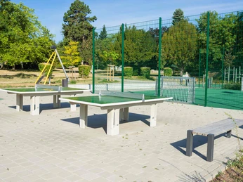 Spielplatz im Stadtpark Blankenburg Spielplatz im Stadtpark Blankenburg