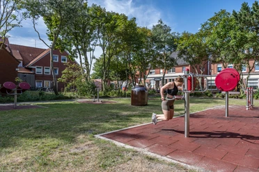 Fitness-Parcours-Januspark-Juist.jpg Fitness-Parcours-Januspark-Juist