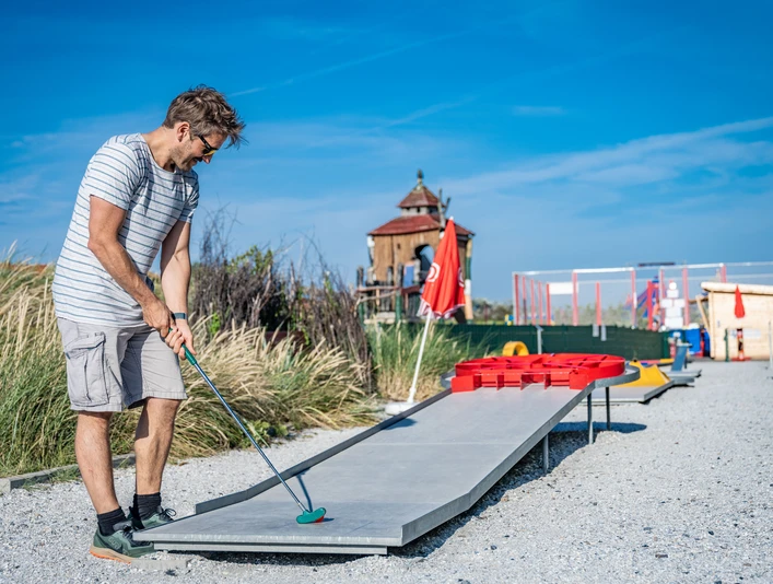 Minigolf-Juist.jpg Minigolf-Juist