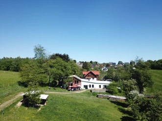 Hof Drohne1.JPG