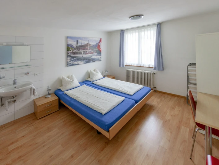 Hirschen Backpacker-Hotel 5.jpg