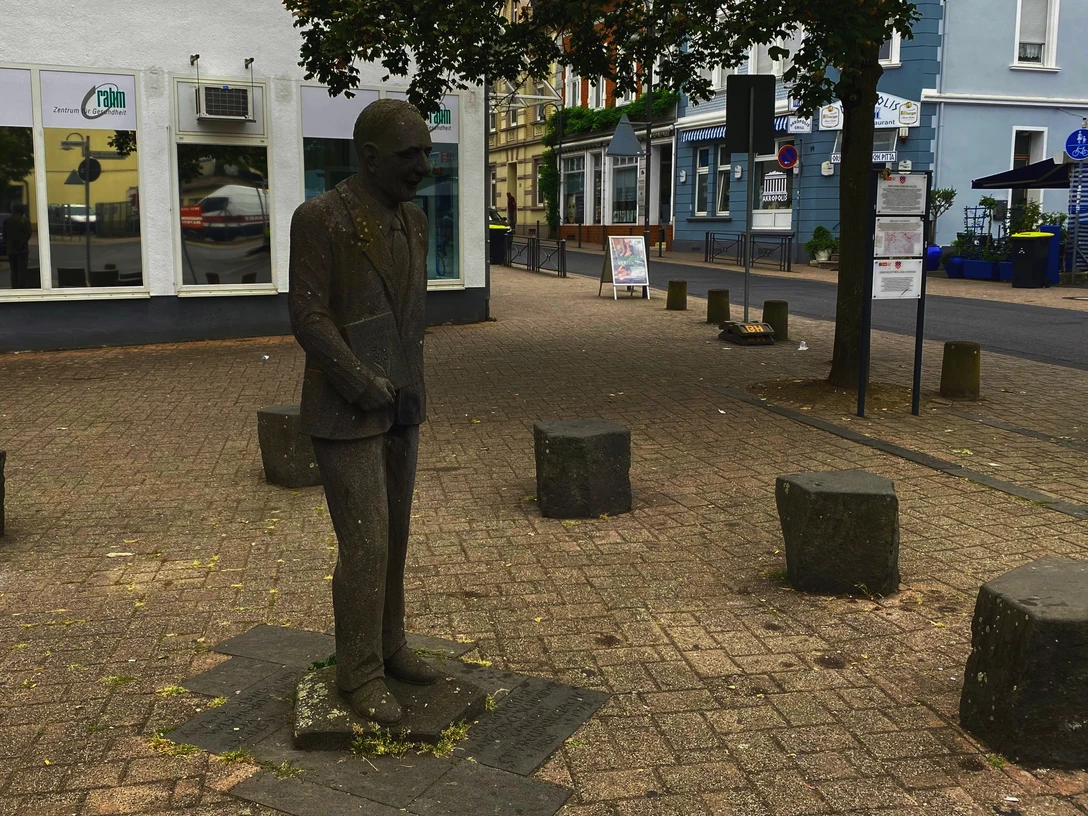 Freudeblömche Denkmal