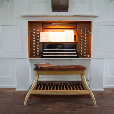 Orgelspieltisch der Altleisniger Ladegast-Orgel zu Polditz