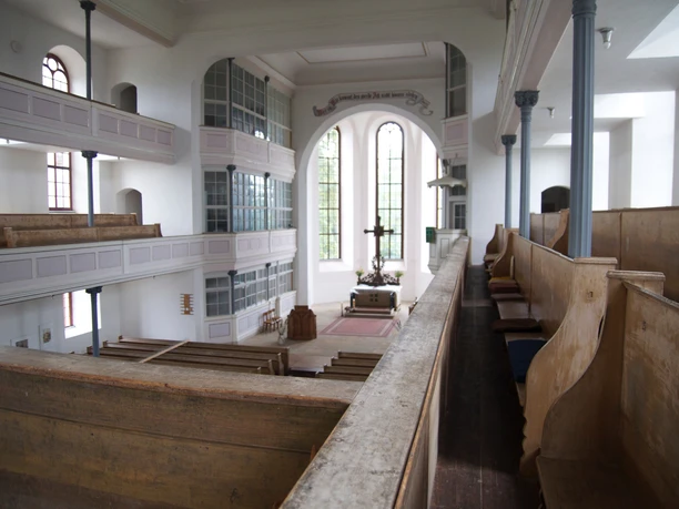 L'intérieur de l'église Altleisniger de Polditz