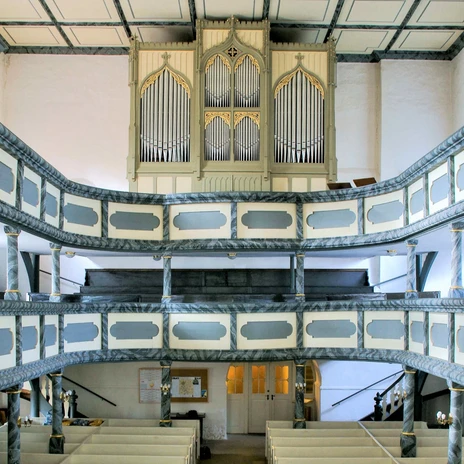 Stadtkirche Naunhof Kirchenschiff mit Ladegast-Orgel