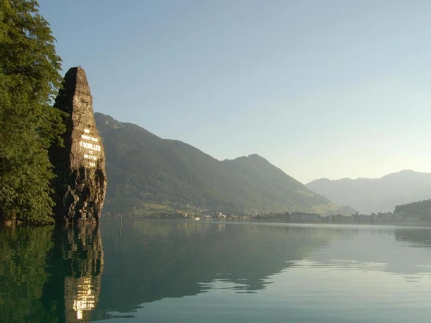 csm_urnersee-rundfahrt-geheimtipp-erlebnisregion-mythen_2_9139bfba39.jpg