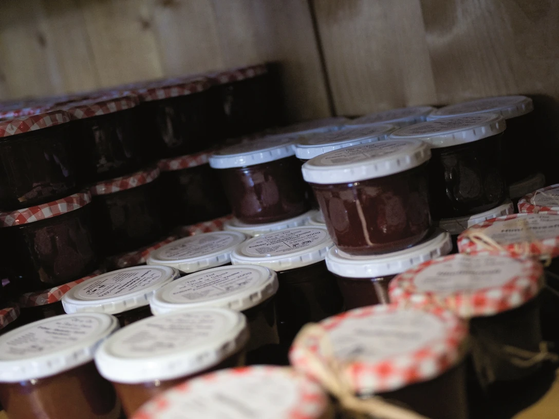 Marmelade aus eigener Herstellung Marmelade aus eigener Herstellung