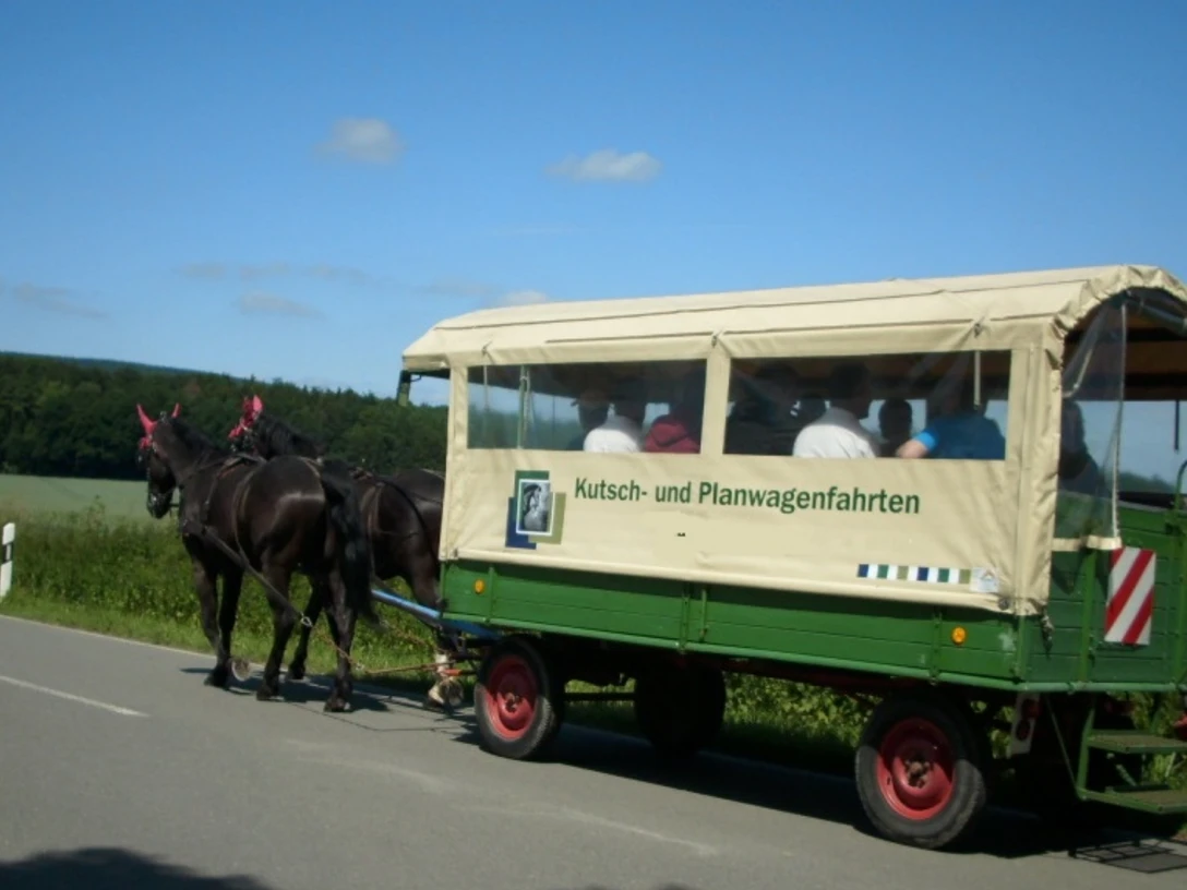 Kutsch- und Planwagenfahrten im Auetal