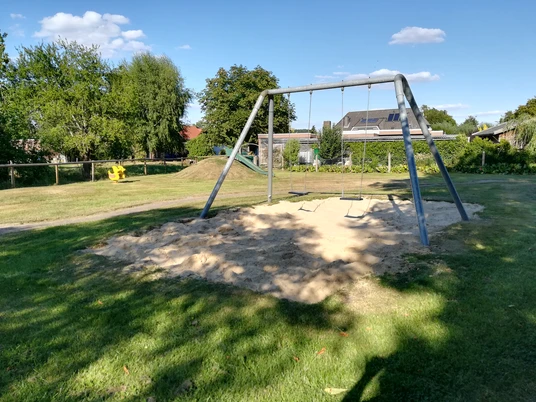 Kinderspielplatz Belum Deichstraße