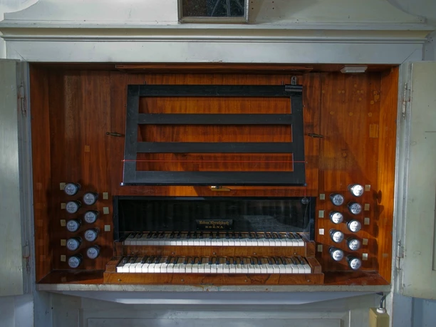 Kreutzbach organ console in the Hohnstädt Grimma church