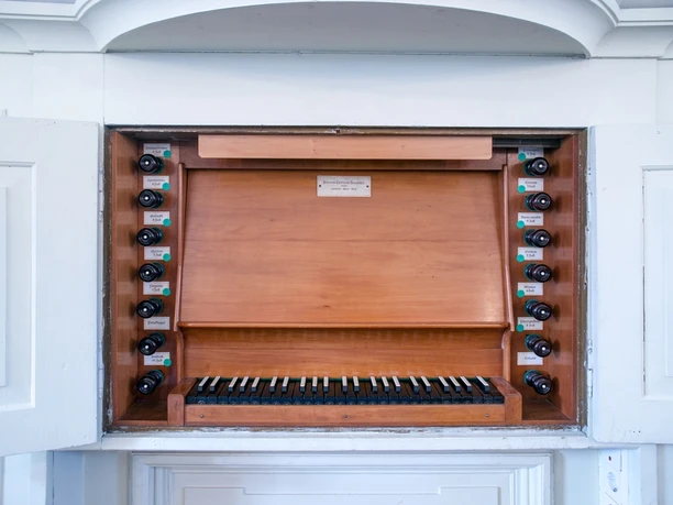 33.3 Szafa organowa w Gerichshain © Dieter Wadewitz.jpg