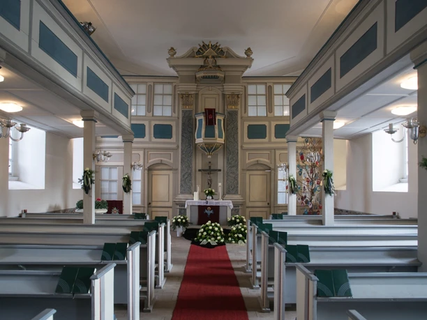 33.4 Gerichshainská loď s oltářem © Dieter Wadewitz.jpg