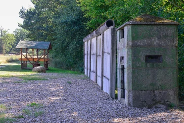 Teil der Grenzmauer bei Rade Teil der Grenzmauer bei Rade