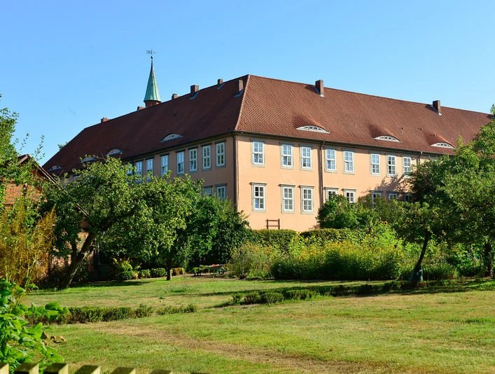 Außenansicht Kloster Isenhagen