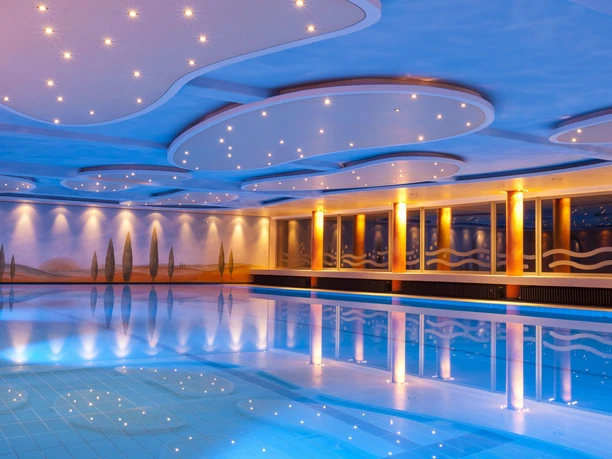 kurhotel-hochsauerland2010-schwimmbad