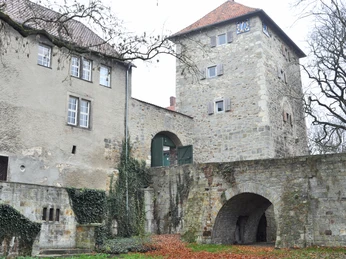 Außenansicht Burg Neuhaus©M2K der Stadt Wolfsburg