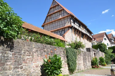 Zehntscheuern