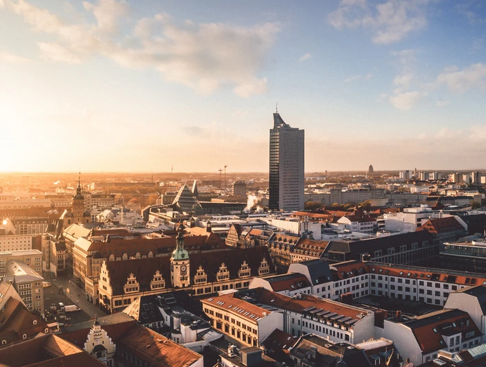 Ihre Tagung & Konferenz in Leipzig: Blick über die Stadt Tagung & Konferenz Leipzig Convention: Blick über die StadtMeeting & conference Leipzig convention: view over the citySetkání a konference Leipzig Convention: Výhled na městoSpotkanie i konferencja Leipzig Convention: Widok na miastoVergadering & Conferentie Leipzig Convention: Uitzicht over de stadIncontri e conferenze Convenzione di Lipsia: vista sulla città