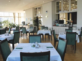 Speisesaal Fürstenhof.JPG