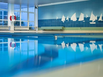 Schwimmbad Birkental.jpg