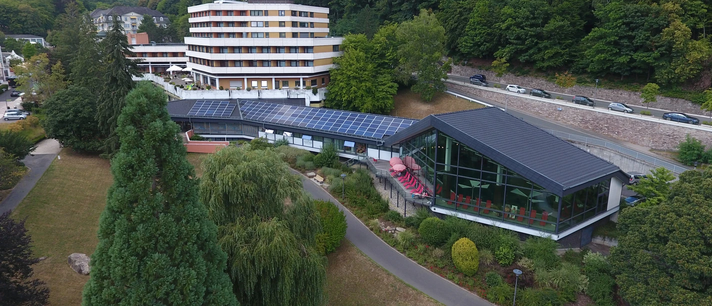 093HR - Schlangenbad - Median Klinik.JPG