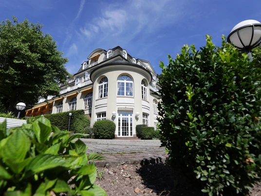 Schlangenbad - Parkklinik