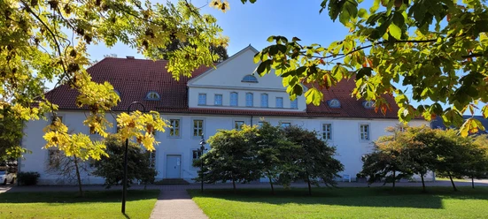 Kniestedter Herrenhaus 1.jpg
