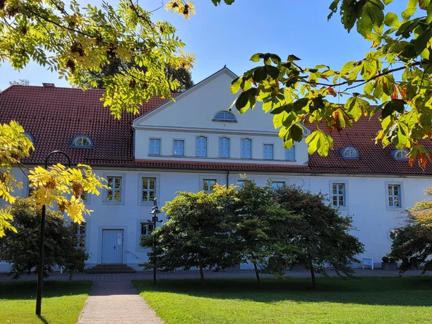 Kniestedter Herrenhaus 1.jpg