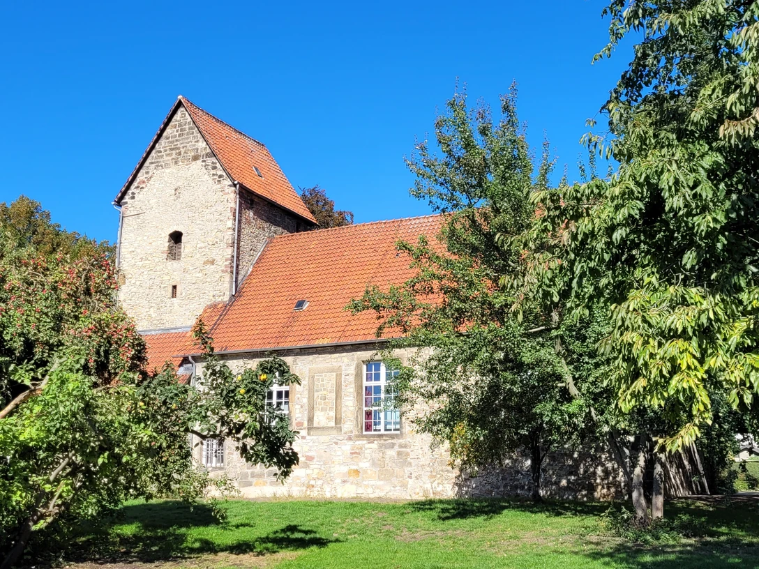 Kniestedter Kirche 1.jpg